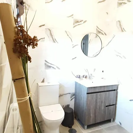 Li-miana Local Apartment *