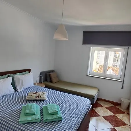 Li-miana Local Apartment