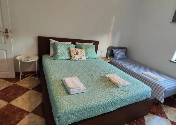 Li-miana Local * Понте-де-Лима