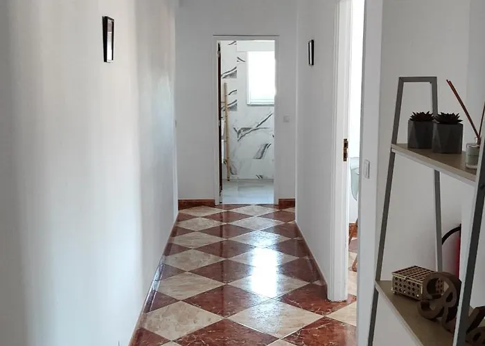 Li-miana Local Апартаменты